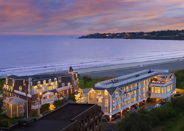 Newport Beach Hotel & Suites Middletown