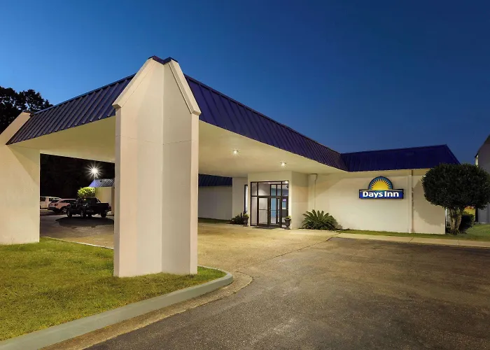 Days Inn By Wyndham Mccomb Ms