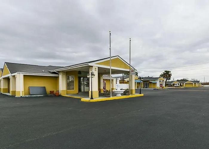 Motel 6 Enterprise Al