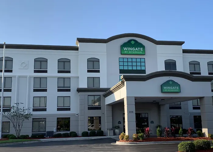 Wingate By Wyndham Wilmington Hotel