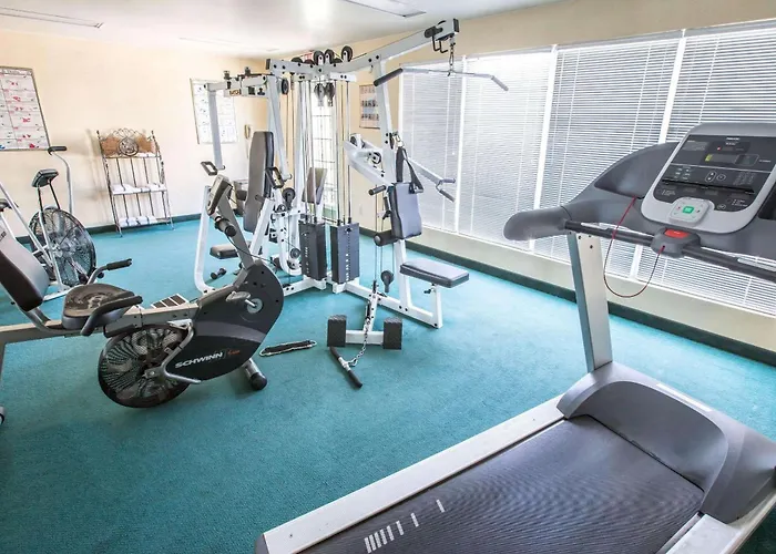 Quality Inn Greeneville - Tusculum