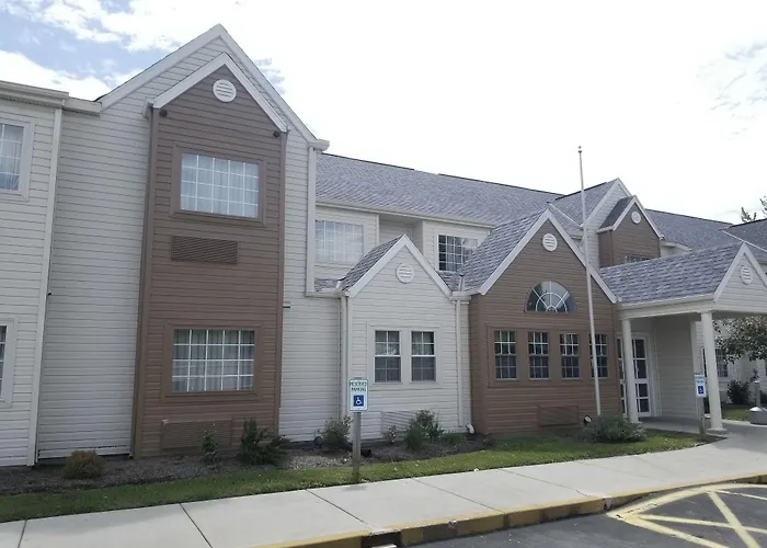 Microtel Inn & Suites By Wyndham Riverside