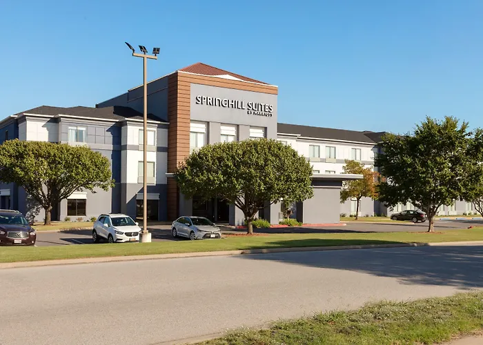 Springhill Suites By Marriott Tulsa