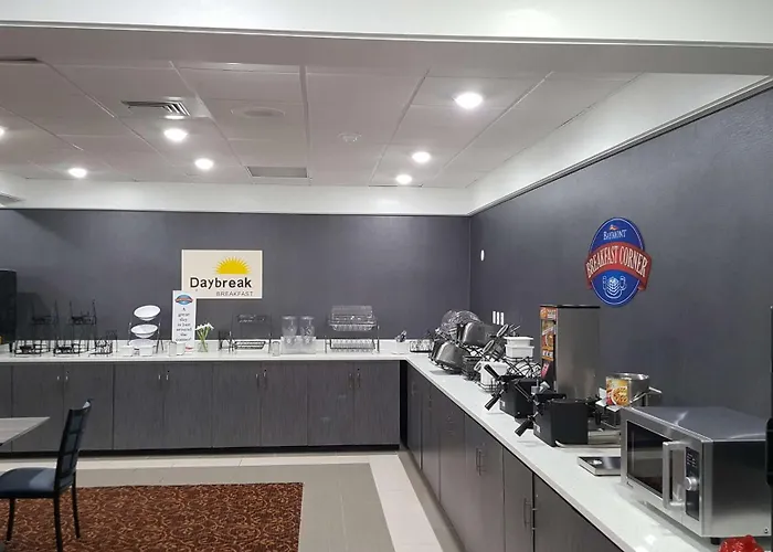 Baymont By Wyndham Grand Rapids Near Downtown Hotel Wyoming