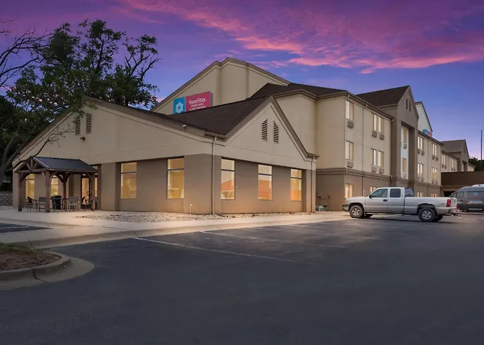 Surestay Plus Hotel By Best Western Coralville Iowa City