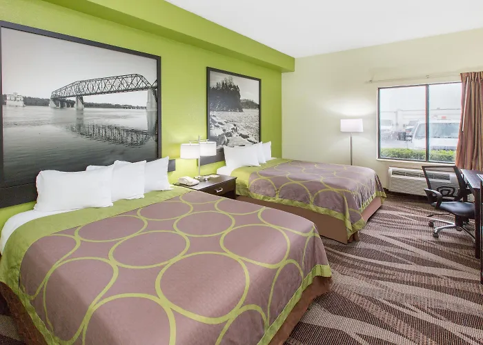 Super 8 By Wyndham Southaven Motel