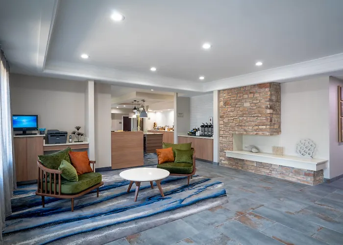 Fairfield Inn & Suites Memphis I-240 & Perkins