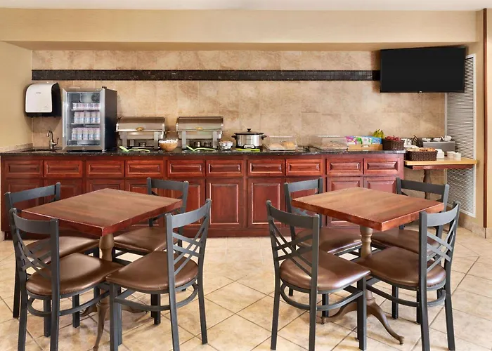 Hawthorn Extended Stay By Wyndham Milwaukee Airport Oak Creek