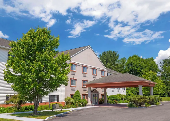 Best Western Plus Berkshire Hills Inn & Suites Pittsfield