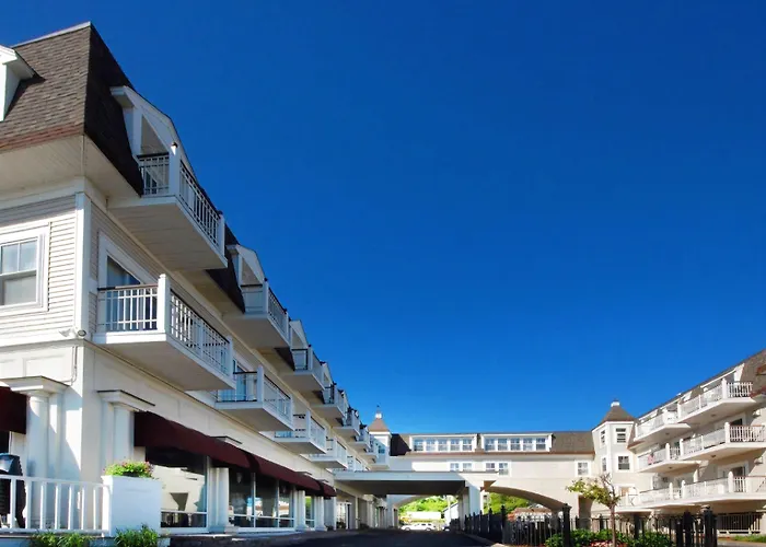 Nantasket Beach Resort Hull