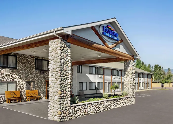 Baymont By Wyndham Whitefish Hotel
