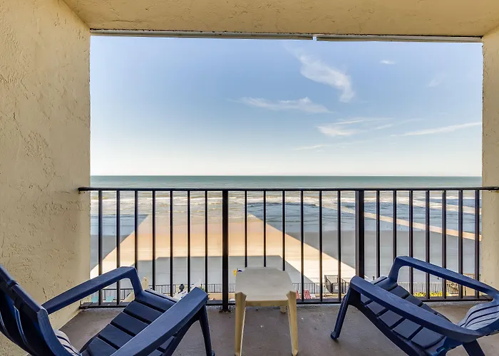 Beachside Hotel
