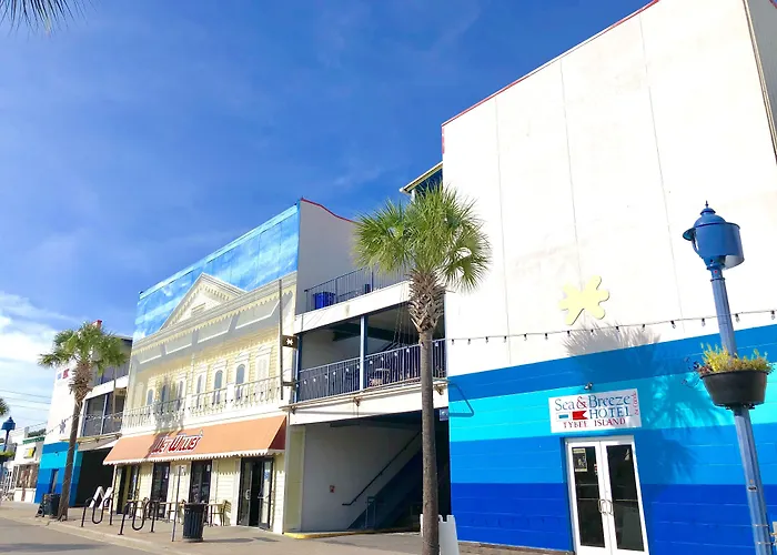 Sea And Breeze Hotel And Condo Tybee Island