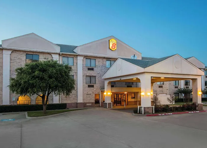 Super 8 By Wyndham Garland North Dallas Area