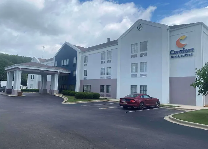 Comfort Inn & Suites Trussville I-59 Exit 141