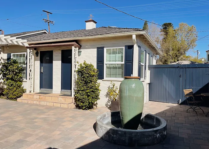 Le Petit Pali Brentwood