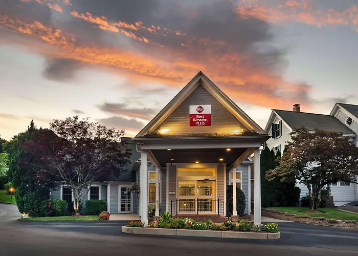Best Western Plus Cold Spring
