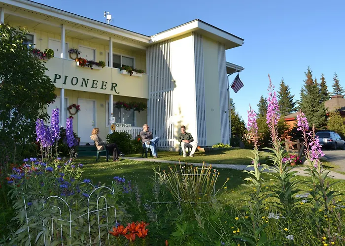 Pioneer Inn Downtown Homer