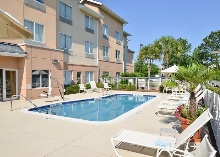 Fairfield Inn And Suites Charleston North/University Area