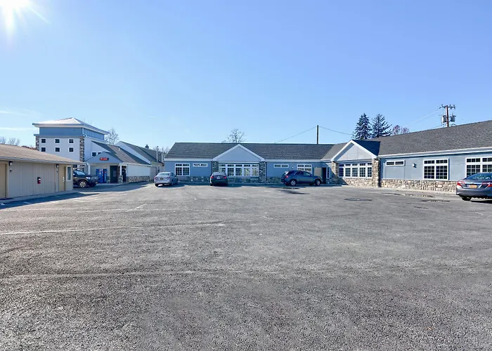 Rodeway Inn & Suites Ithaca