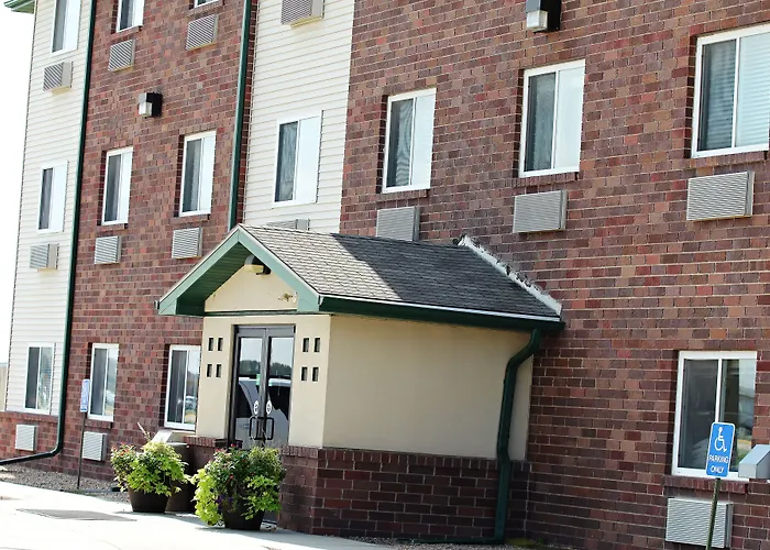 Capri Inn & Suites - Beatrice