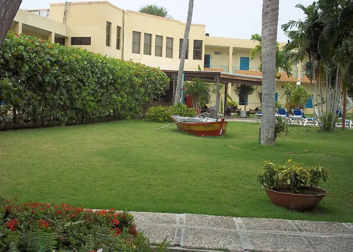 Parador El Faro Aguadilla