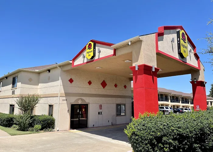 Super 8 By Wyndham Arlington East Hotel