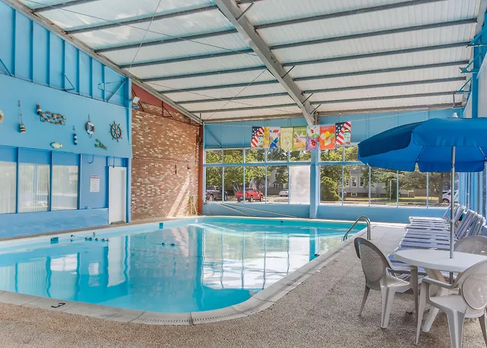Americas Best Value Inn Hyannis