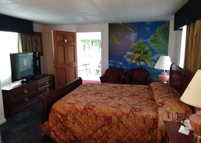 The Cardinal Inn Luray