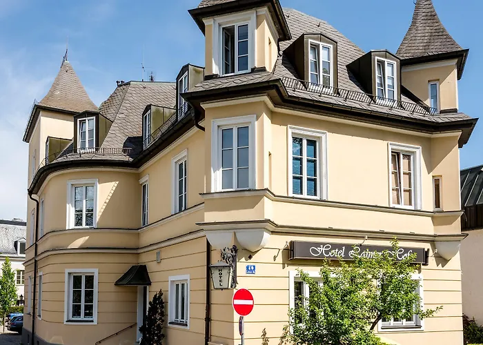 Laimer Hof Am Schloss Nymphenburg Munich