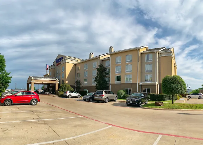 Fairfield Inn & Suites By Marriott Waco North