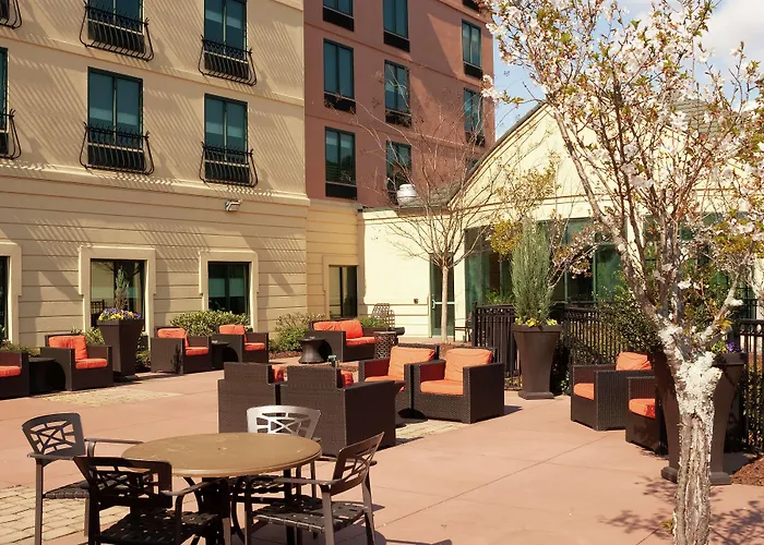 Hilton Garden Inn Atlanta Airport/Millenium Center College Park