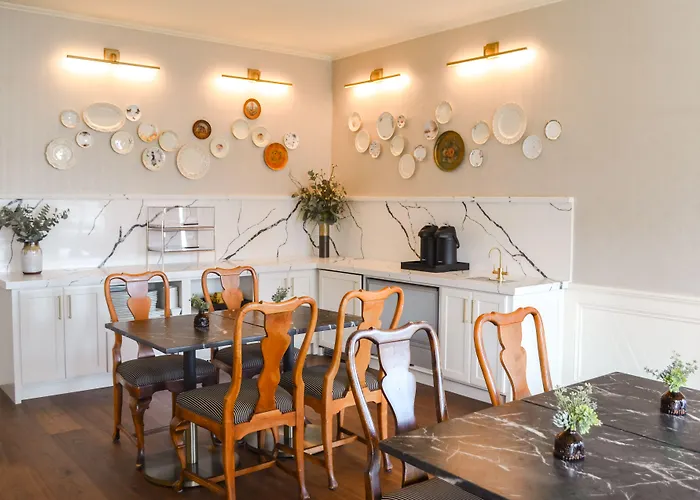 Gosby House Inn, A Four Sisters Inn Pacific Grove