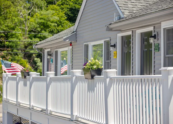Ocean Inn On Nantasket Beach Hull
