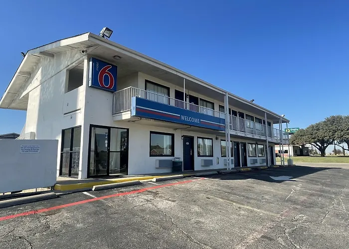 Motel 6 Denton, Tx - Unt