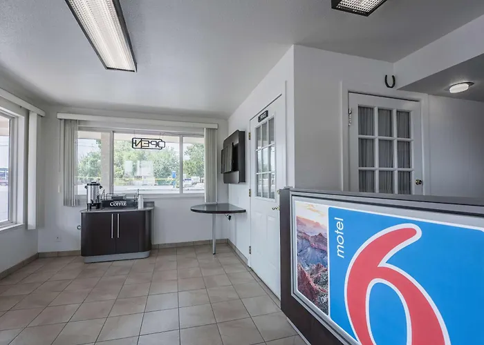 Motel 6-Fallon, Nv