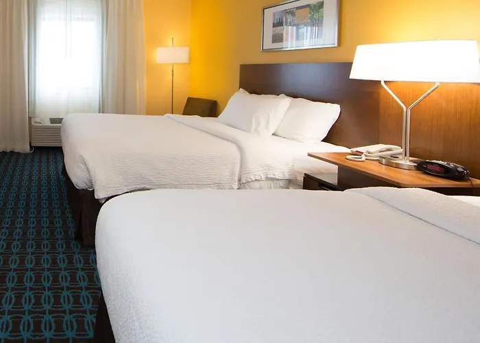 Fairfield Inn & Suites Burlington