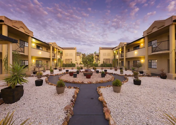 Best Western Plus Canberra Central Apartments Official