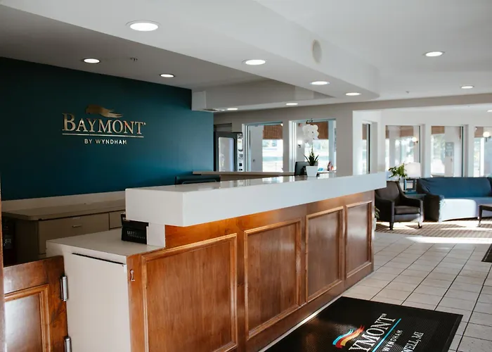 Baymont By Wyndham Howell/Brighton