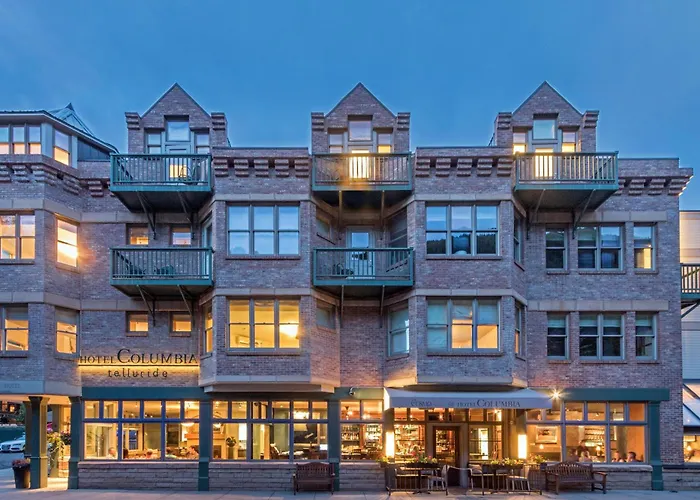 Hotel Columbia