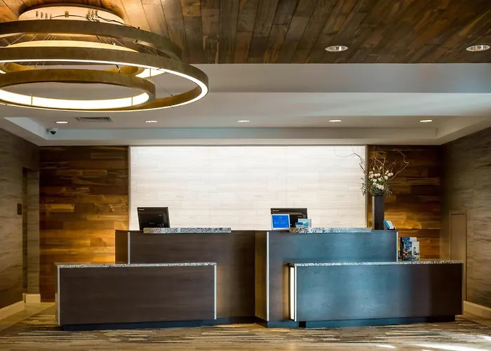 Fairfield By Marriott Waterbury Stowe Hotel