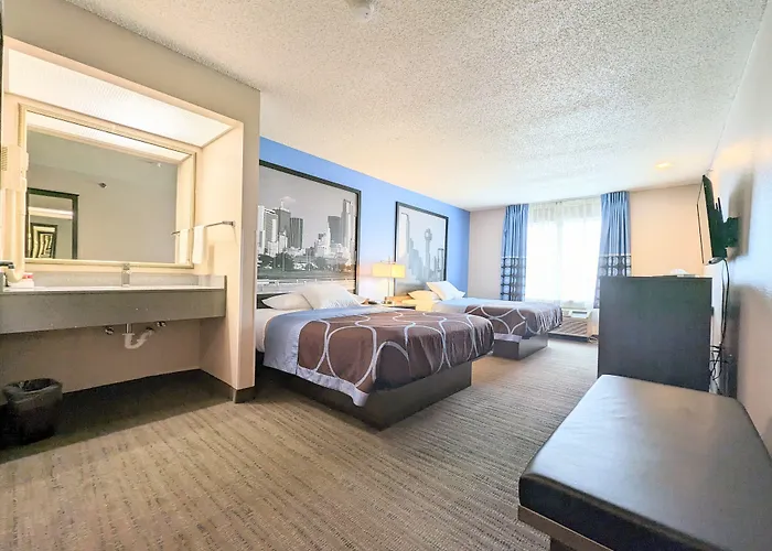 Super 8 By Wyndham Garland Rowlett East Dallas Area
