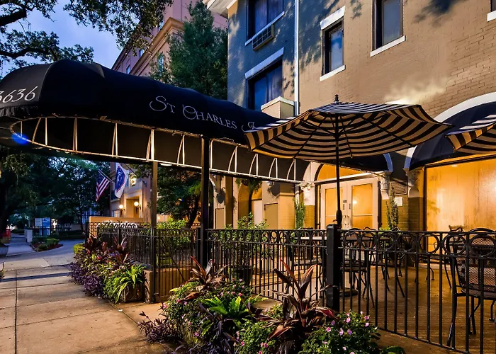 St Charles Inn, Superior Hotel New Orleans