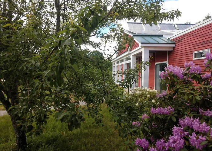 Maple Hill Farm Inn