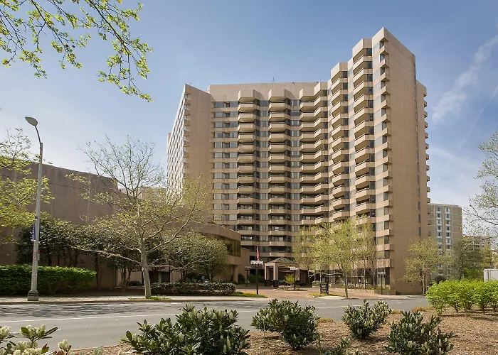 Oakwood Crystal City Arlington