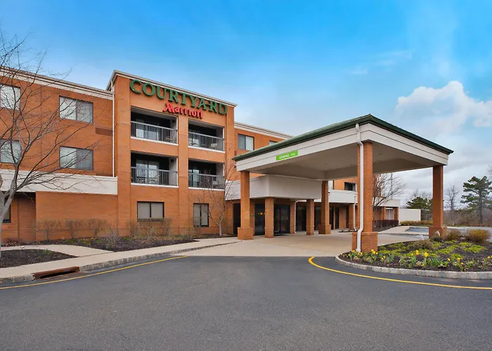 Courtyard By Marriott West Orange Hotel