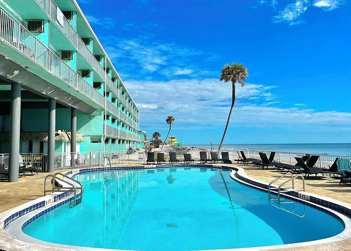 Makai Beach Lodge