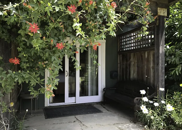 Bodega Bay Inn