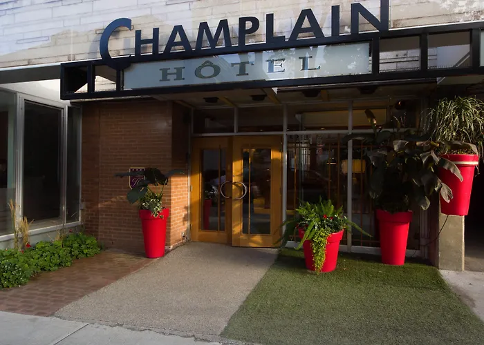 Hotel Champlain