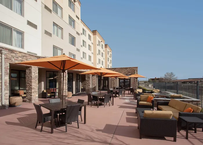 Courtyard Grand Junction Hotel